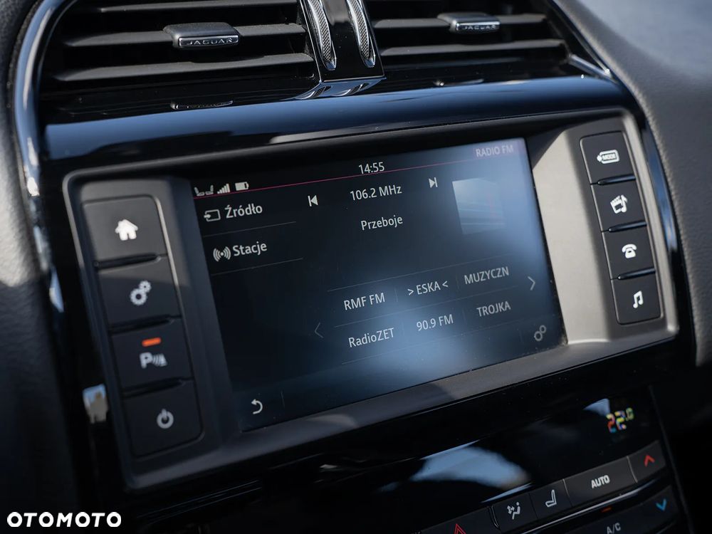 Jaguar XE 20d Pure - 16