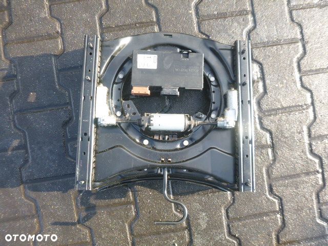 OBROTNICA MECHANIZM OBROTOWY FOTELA LEWY PRZÓD CITROEN C8 - 8