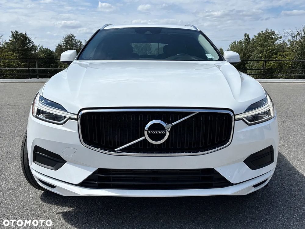 Volvo XC 60 T6 AWD Momentum - 3