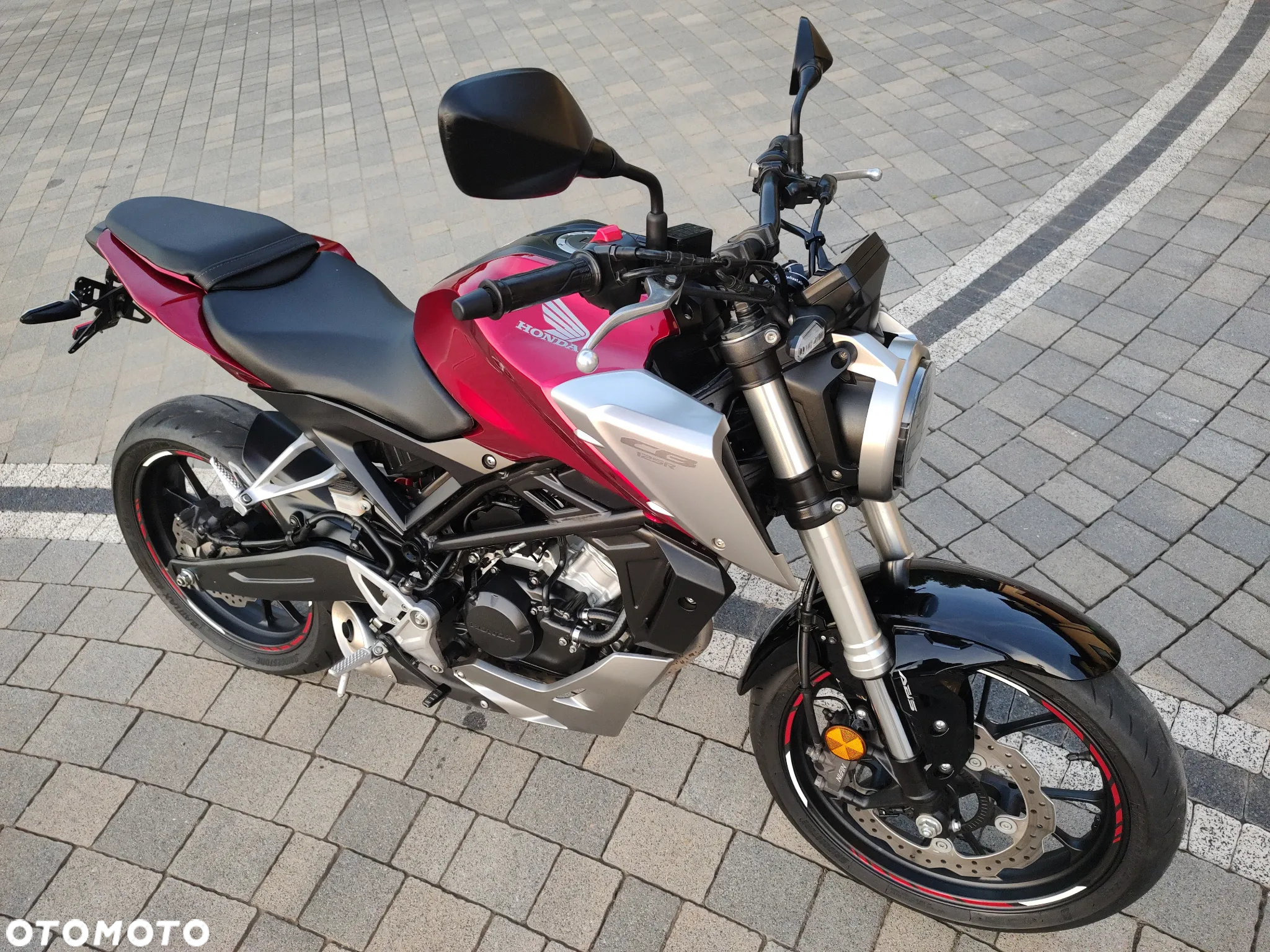Honda CB - 4
