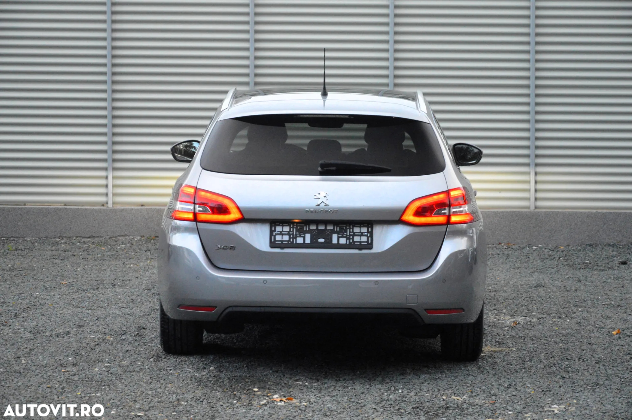 Peugeot 308 - 13