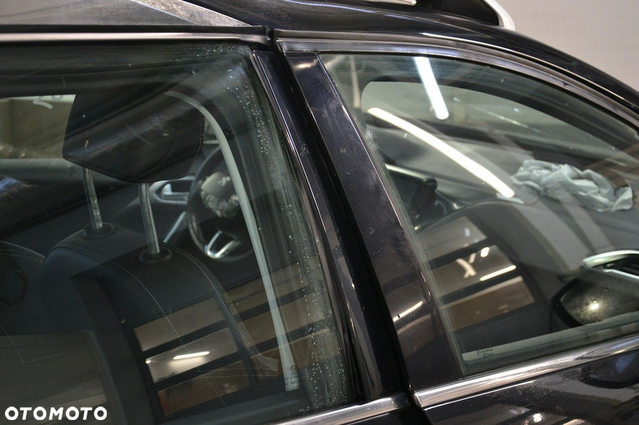 Peugeot 2008 - 12