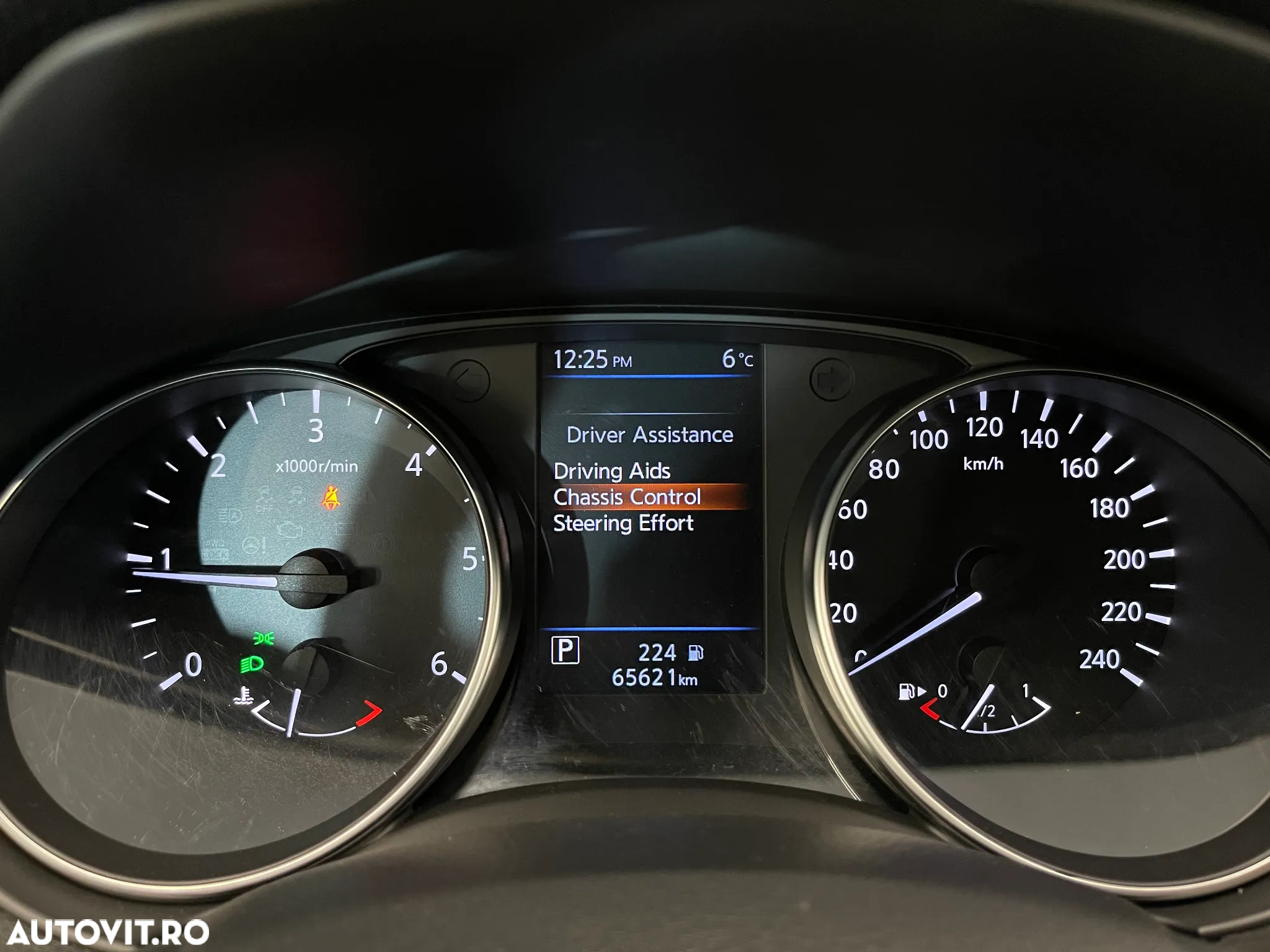 Nissan Qashqai 1.5 DCI DCT N-CONNECTA - 23