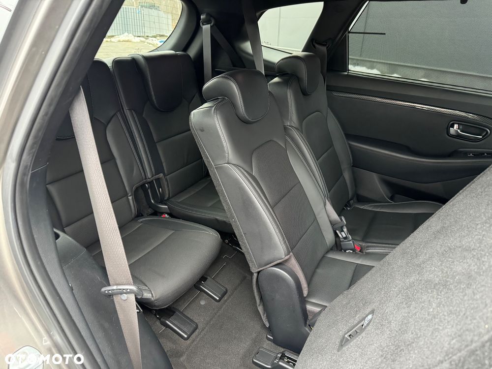 Kia Carens 1.7 CRDi Business Line 7os 7DCT - 10