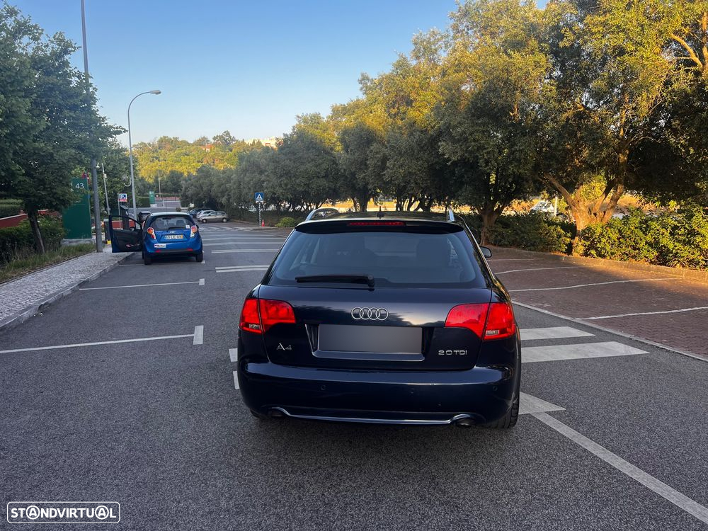 Audi A4 Avant 2.0 TDI S-line - 4
