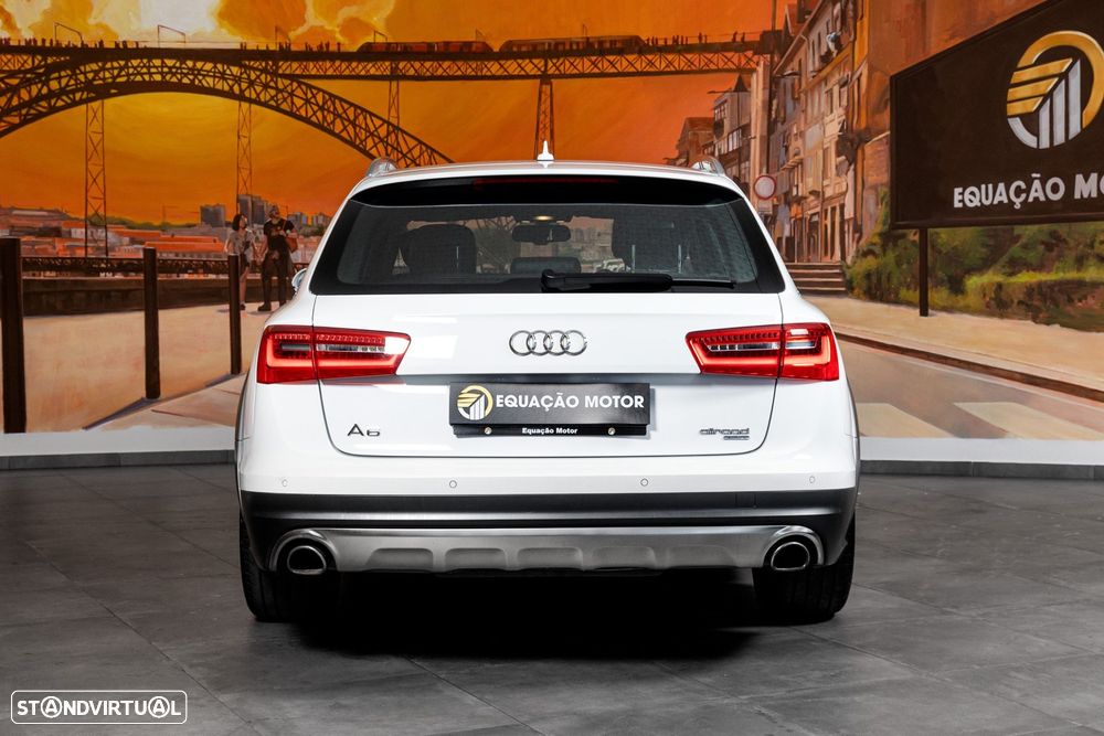 Audi A6 Allroad 3.0 TDi quattro S tronic - 4