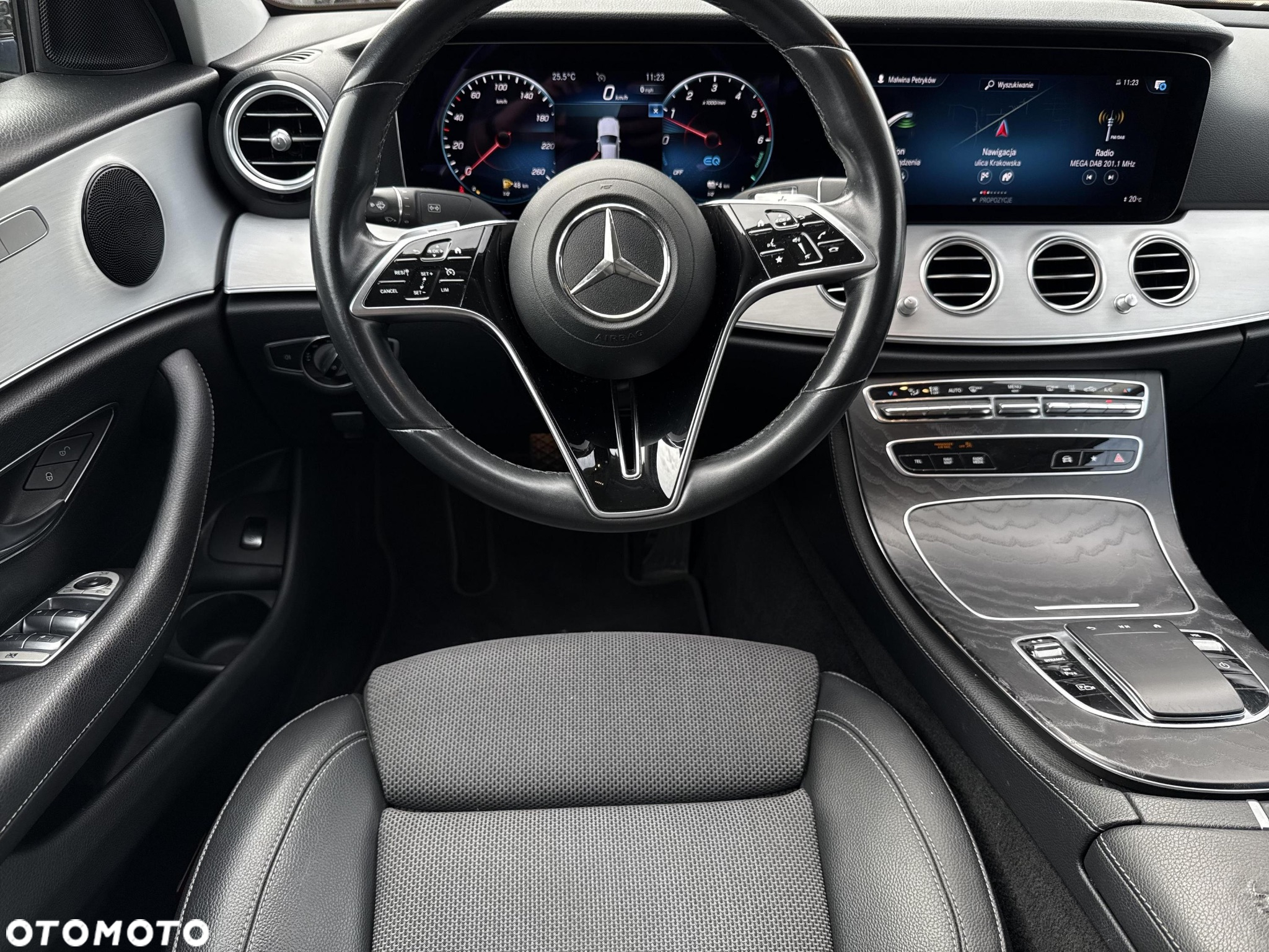 Mercedes-Benz Klasa E 220 d AMG/Avantgarde - 12