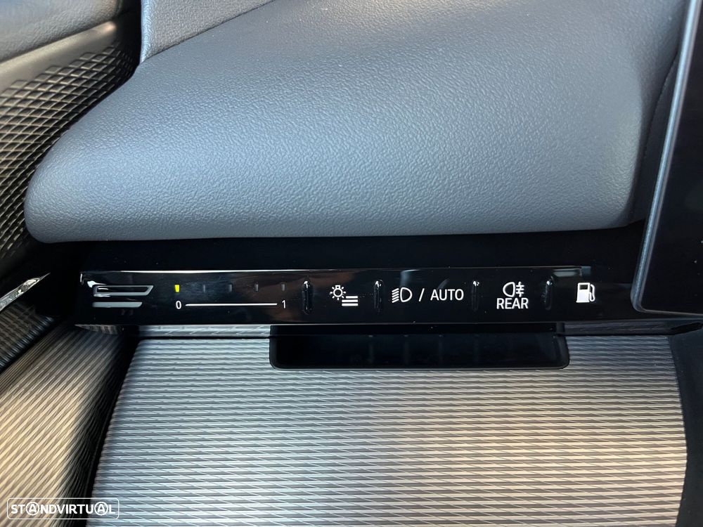 BMW 530 e Pack Desportivo M - 31