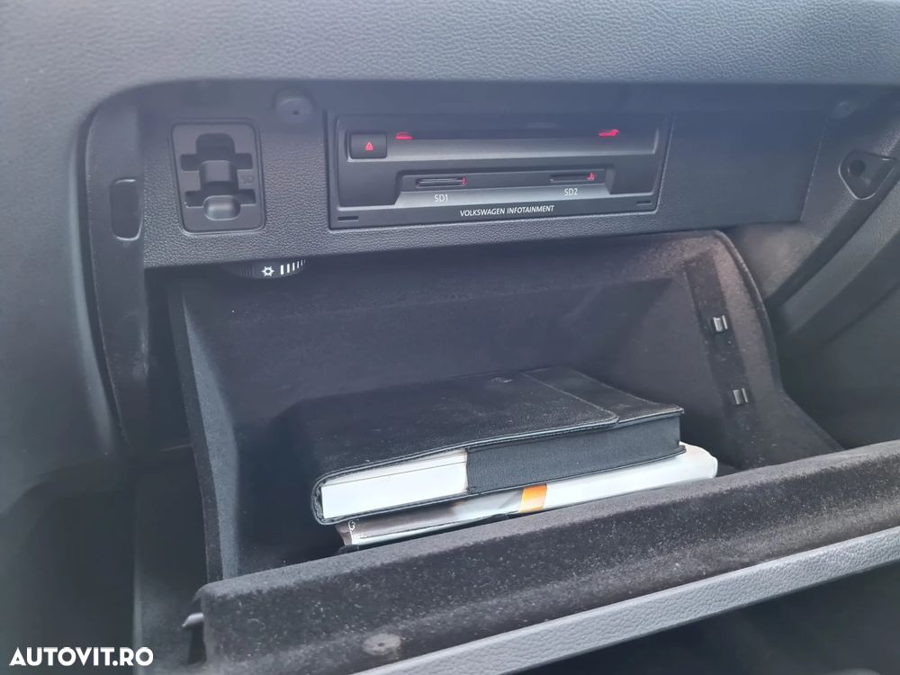 Volkswagen Passat Alltrack - 28