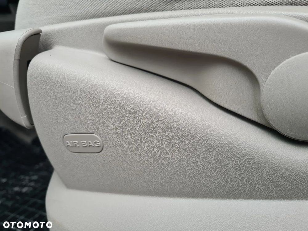 Renault Scenic 2.0 16V Privilege - 36