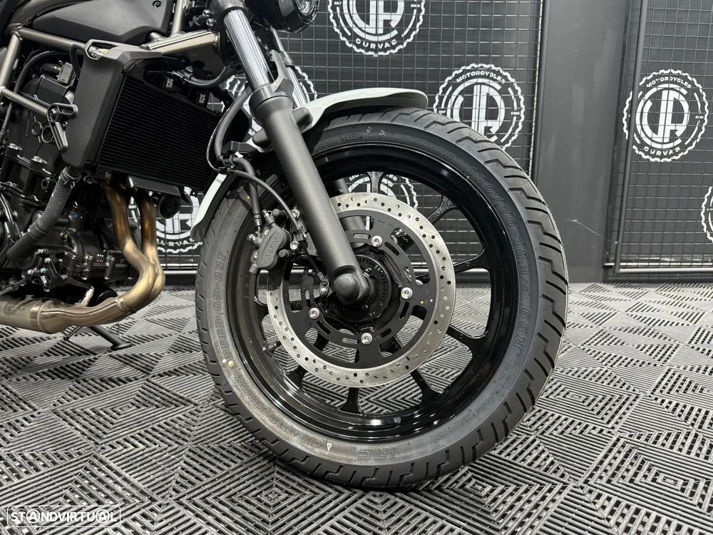 Kawasaki Eliminator 500 - 6