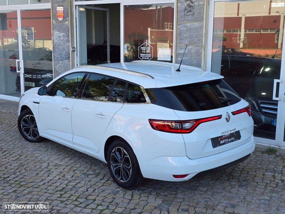 Renault Mégane Sport Tourer 1.5 dCi Intens - 4