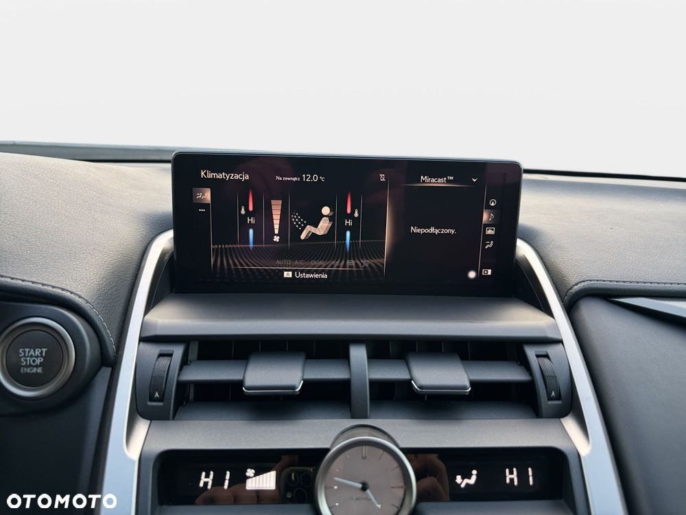 Lexus NX 300 AWD - 20