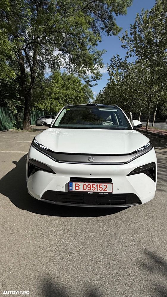 Byd Tang L - 1