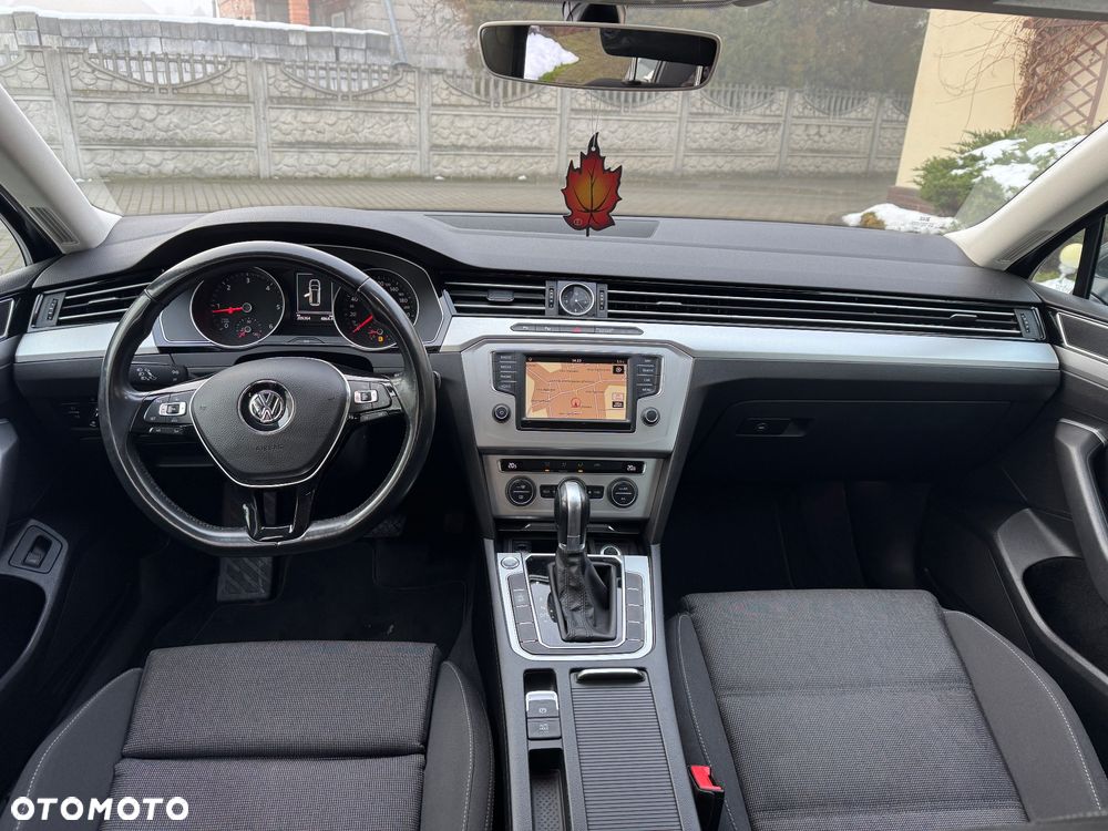 Volkswagen Passat Variant 2.0 TDI DSG (BlueMotion Technology) Comfortline - 12