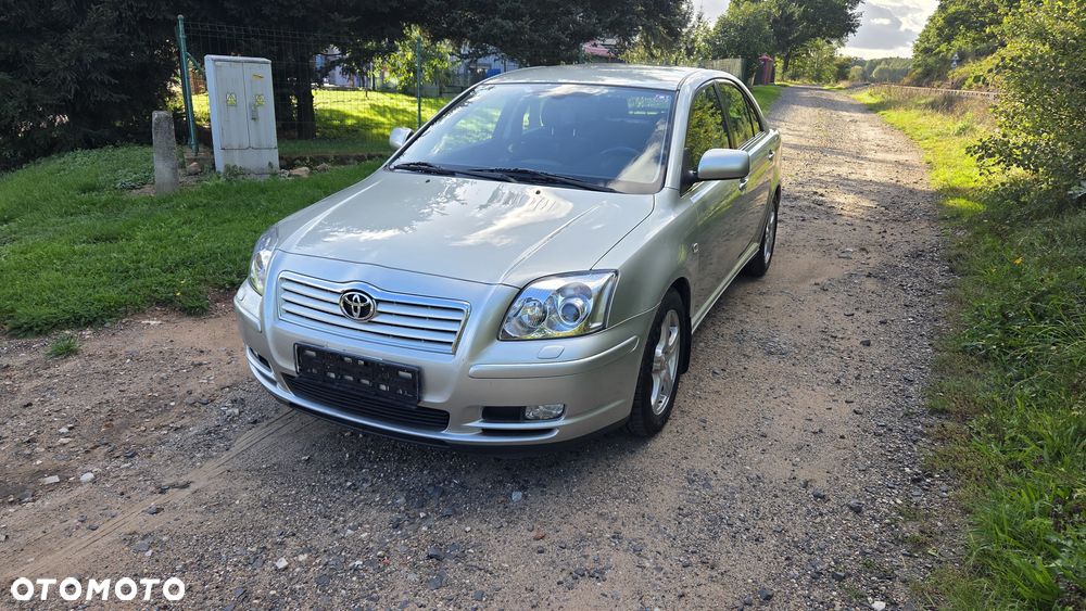 Toyota Avensis 2.0 VVT-i Automatik Sol - 2