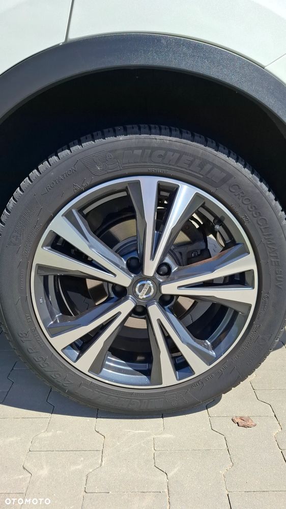 Nissan Qashqai 1.3 DIG-T N-Connecta - 23