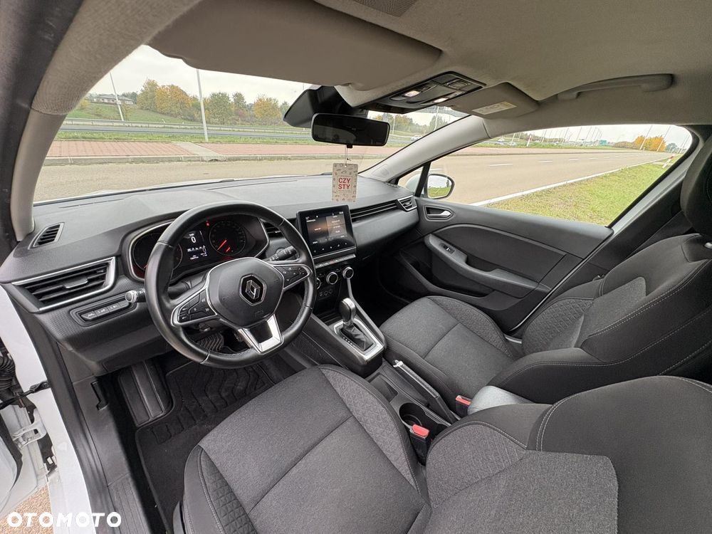 Renault Clio 1.0 TCe Zen Xtronic - 11