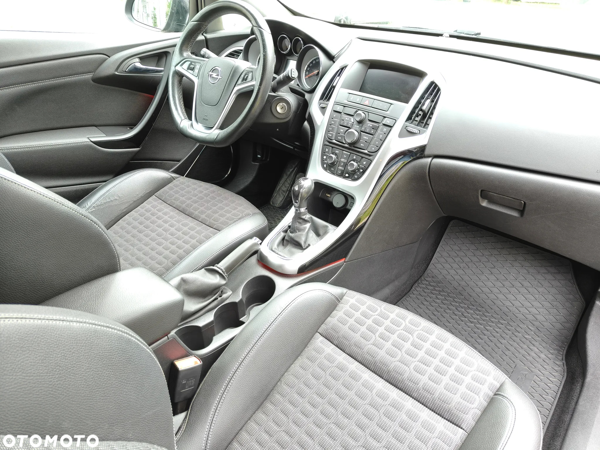 Opel Astra GTC 1.4 Turbo Active - 22