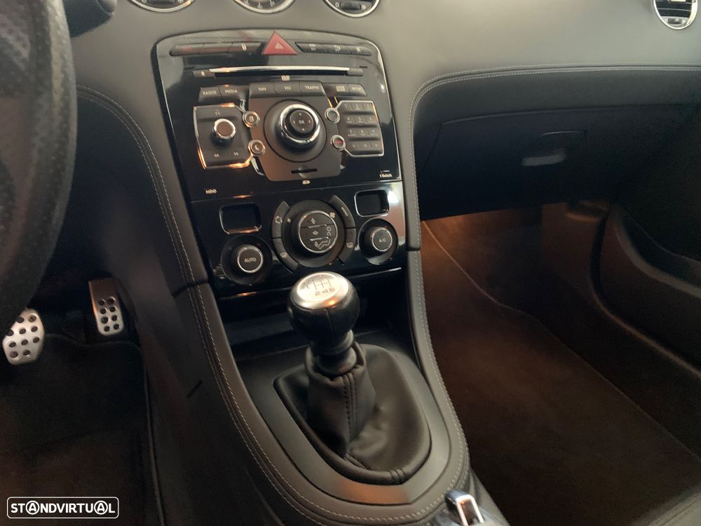 Peugeot RCZ 1.6 200 THP - 18