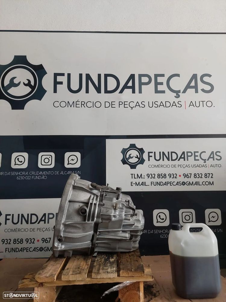 Caixa Opel Vivaro - 2