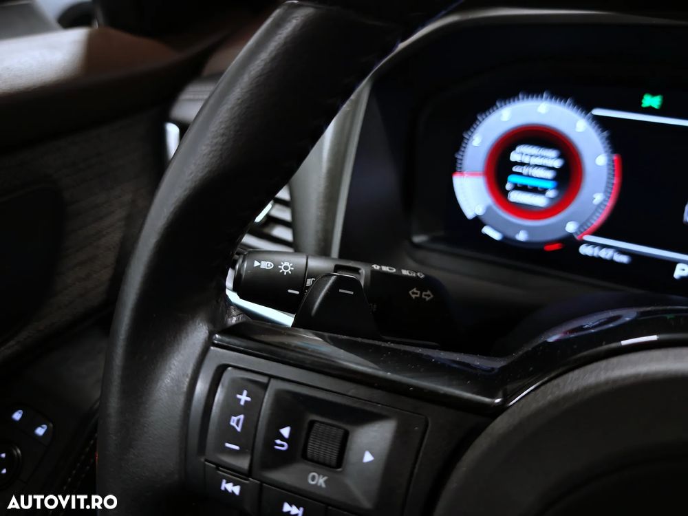 Nissan X-Trail 1.5L X-Tronic CVT 7 locuri MHEV N-Connecta - 21