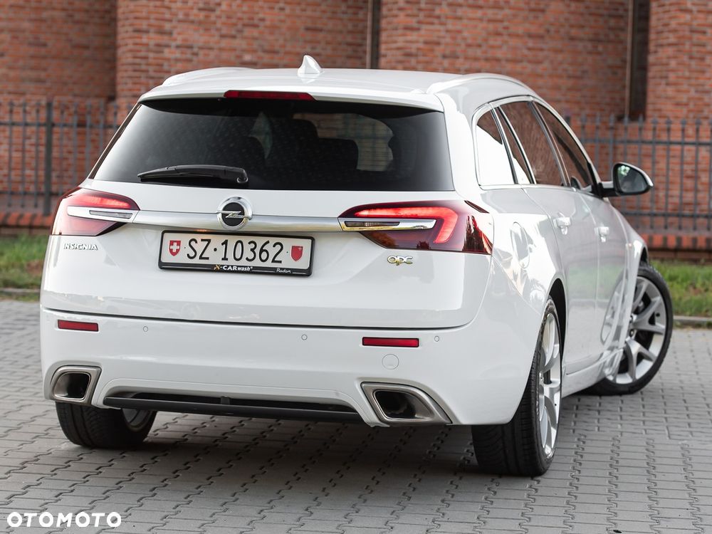 Opel Insignia 2.8 V6 Turbo 4x4 OPC - 12
