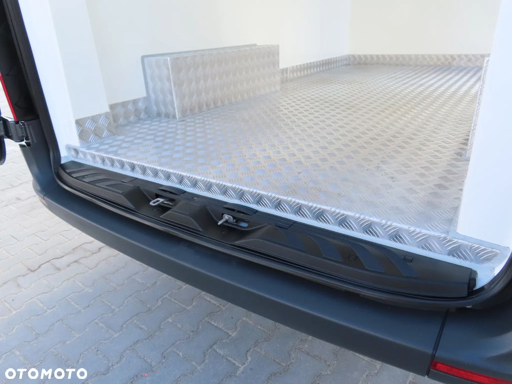 Mercedes-Benz Sprinter 319 CDI V6 3.0 CDI 190 KM Automat 7G-Tronic 4X4 Chłodnia -30*C Agregat Chłodniczy Rozstaw Osi 3665 mm Ładowność 1067 Kg WZMACNIANY Przebieg 10 Tys Km Jedyny Taki UNIKAT Stan NOWY Jak Z Fabryki POLECAM - 19