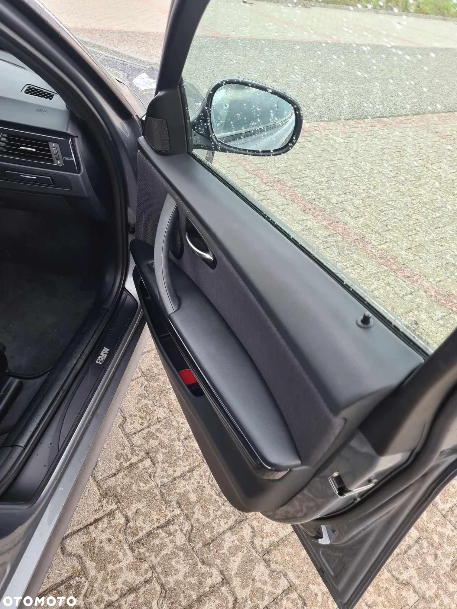BMW Seria 3 - 16