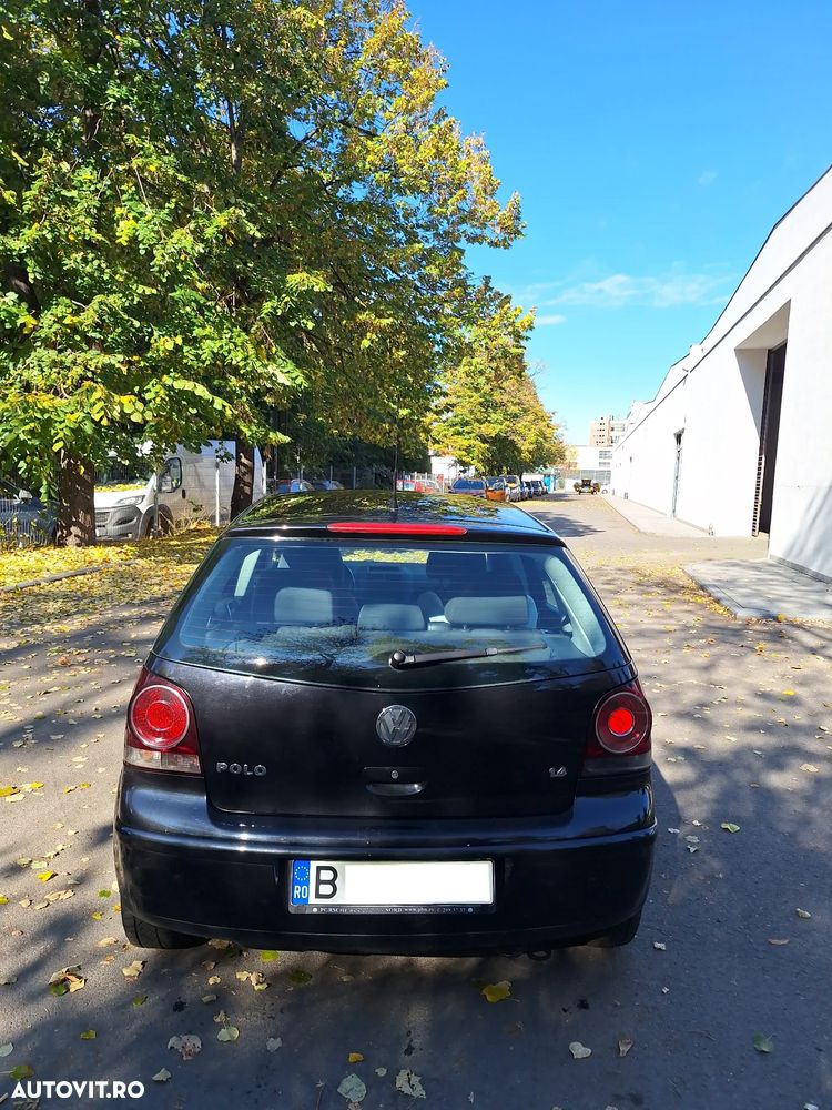 Volkswagen Polo 1.4 Comfortline - 7