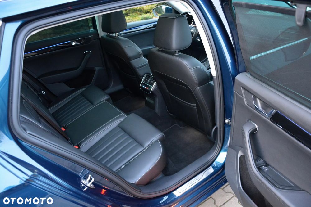 Skoda Superb 2.0 TDI DSG L&K - 20