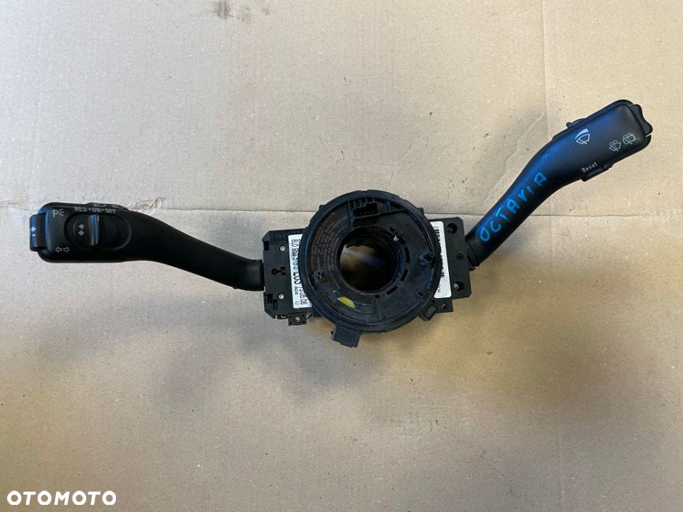 AUDI A3 SKODA OCTAVIA SEAT TOLEDO VOLKSWAGEN  GOLF PASSAT PRZEŁĄCZNIK ZESPOLONY TEMPOMAT  8L0953513J - 1