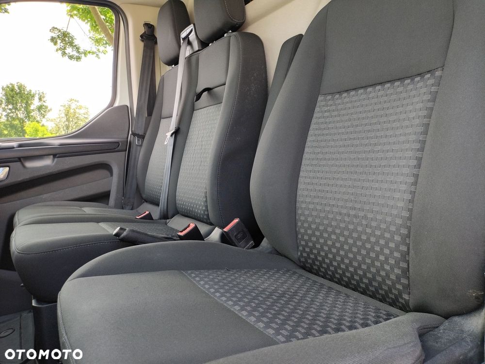 Ford Transit Custom - 25