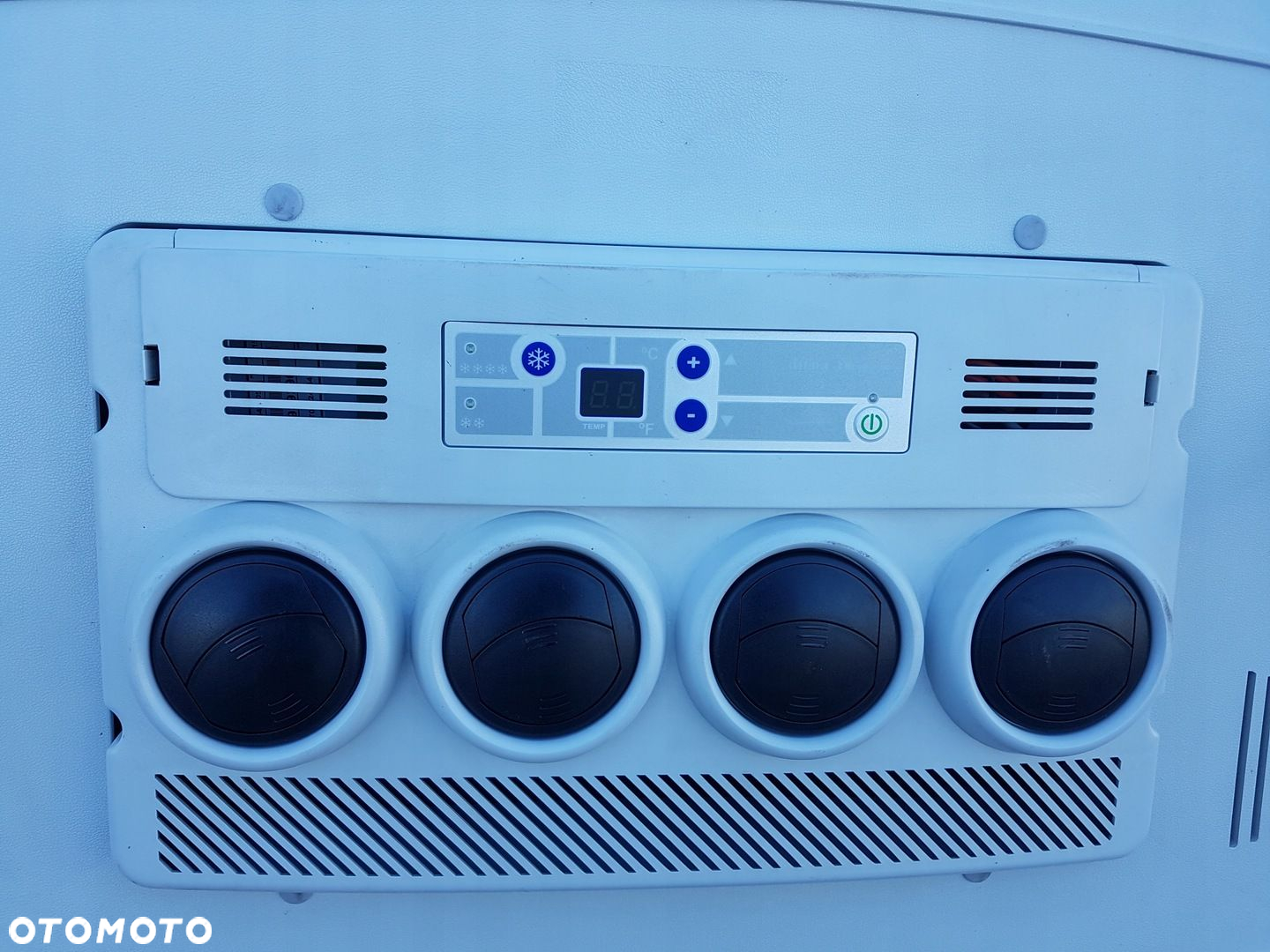 KLIMATYZACJA POSTOJOWA DACHOWA SPRĘŻARKOWA SLIMCOOL DAF XF 106 EURO 6 - 5