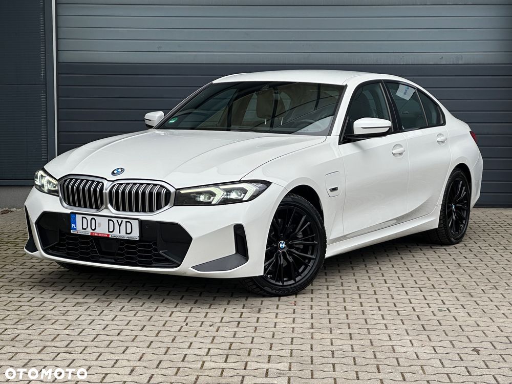 BMW Seria 3 320e M Sport - 1