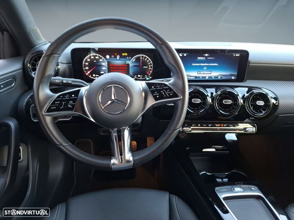 Mercedes-Benz A 250 e - 13