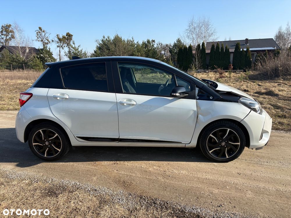 Toyota Yaris 1,5-Dual-VVT-iE Selection - 28