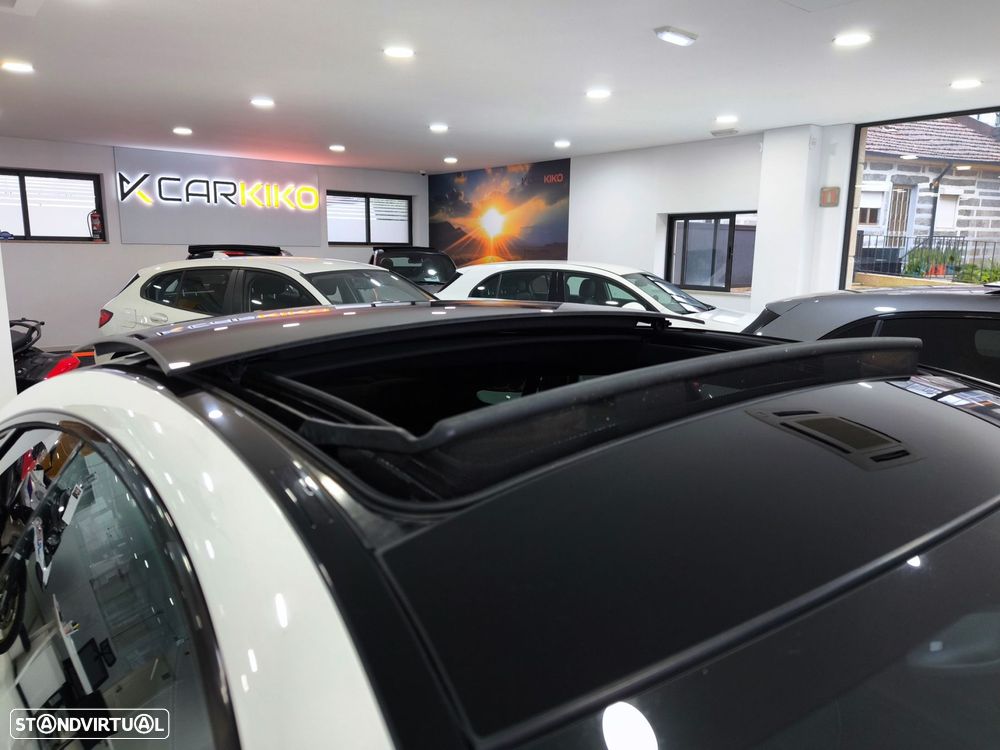 Mercedes-Benz E 220 d 4Matic 9G-TRONIC AMG Line - 10