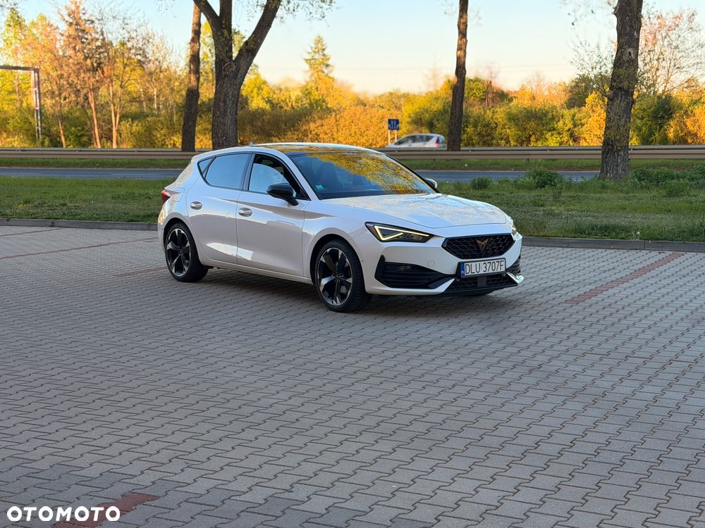 Cupra Leon 1.5 eTSI DSG Tribe Edition - 1