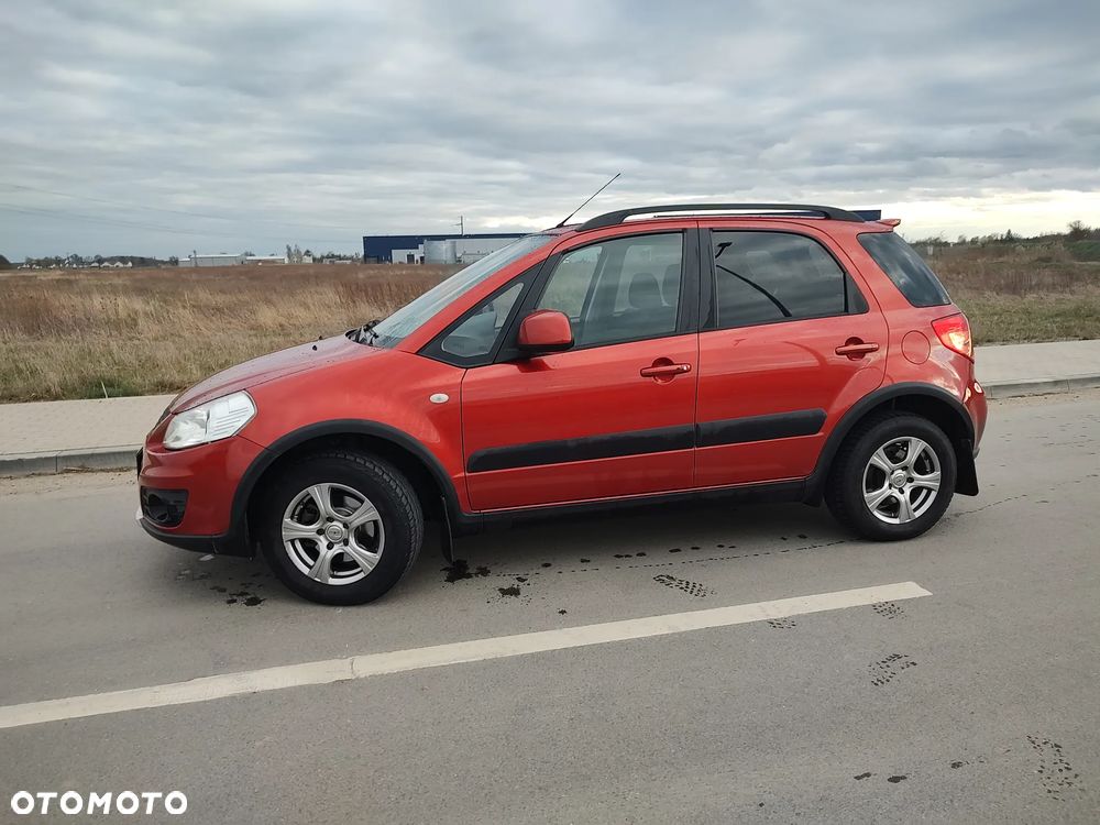 Suzuki SX4 1.6 VVT 4x4 Comfort - 10