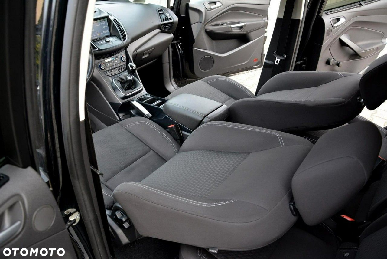 Ford C-MAX - 21