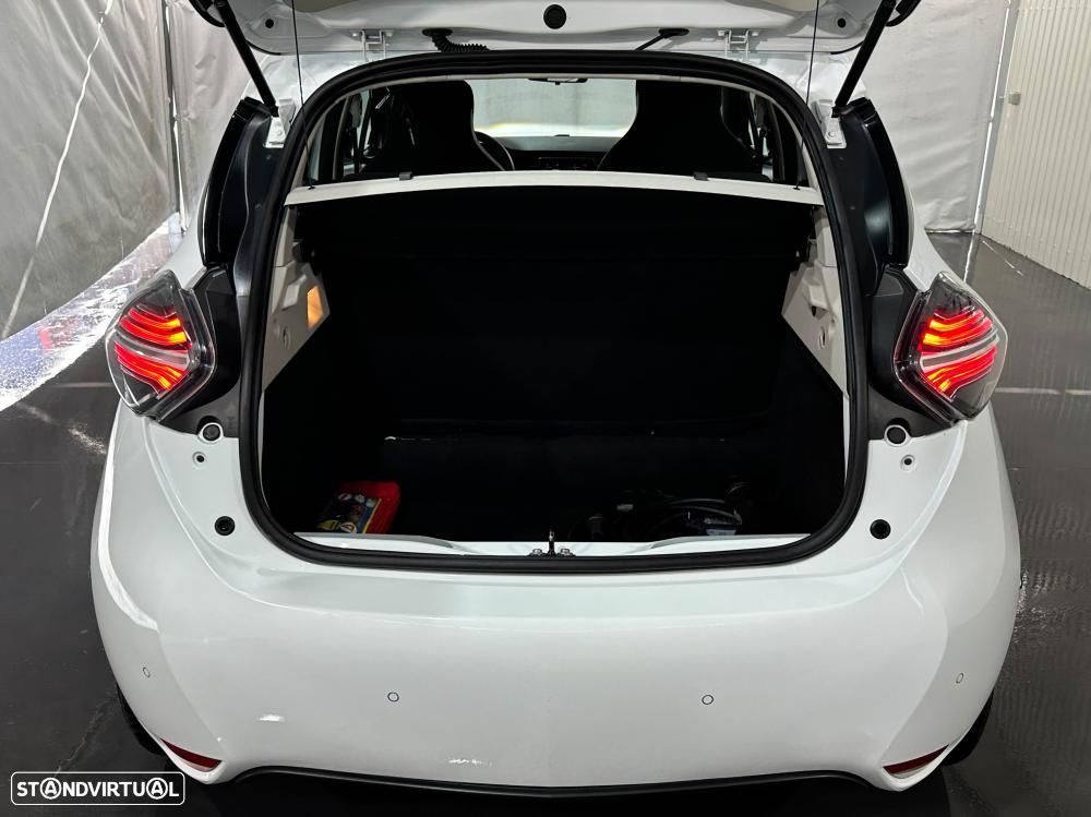 Renault Zoe (c/ Bateria) Limited 50 - 17