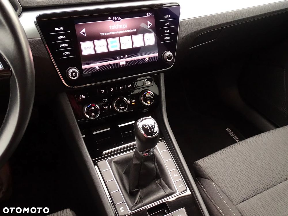 Skoda Superb 1.5 TSI ACT Ambition - 11