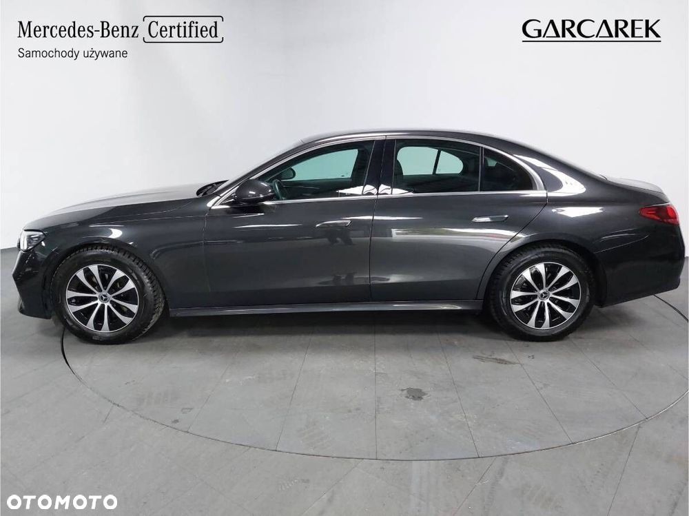 Mercedes-Benz Klasa E - 9