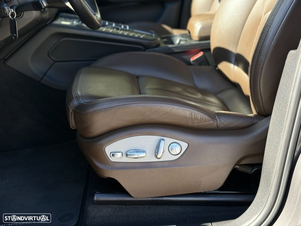 Porsche Macan S - 24