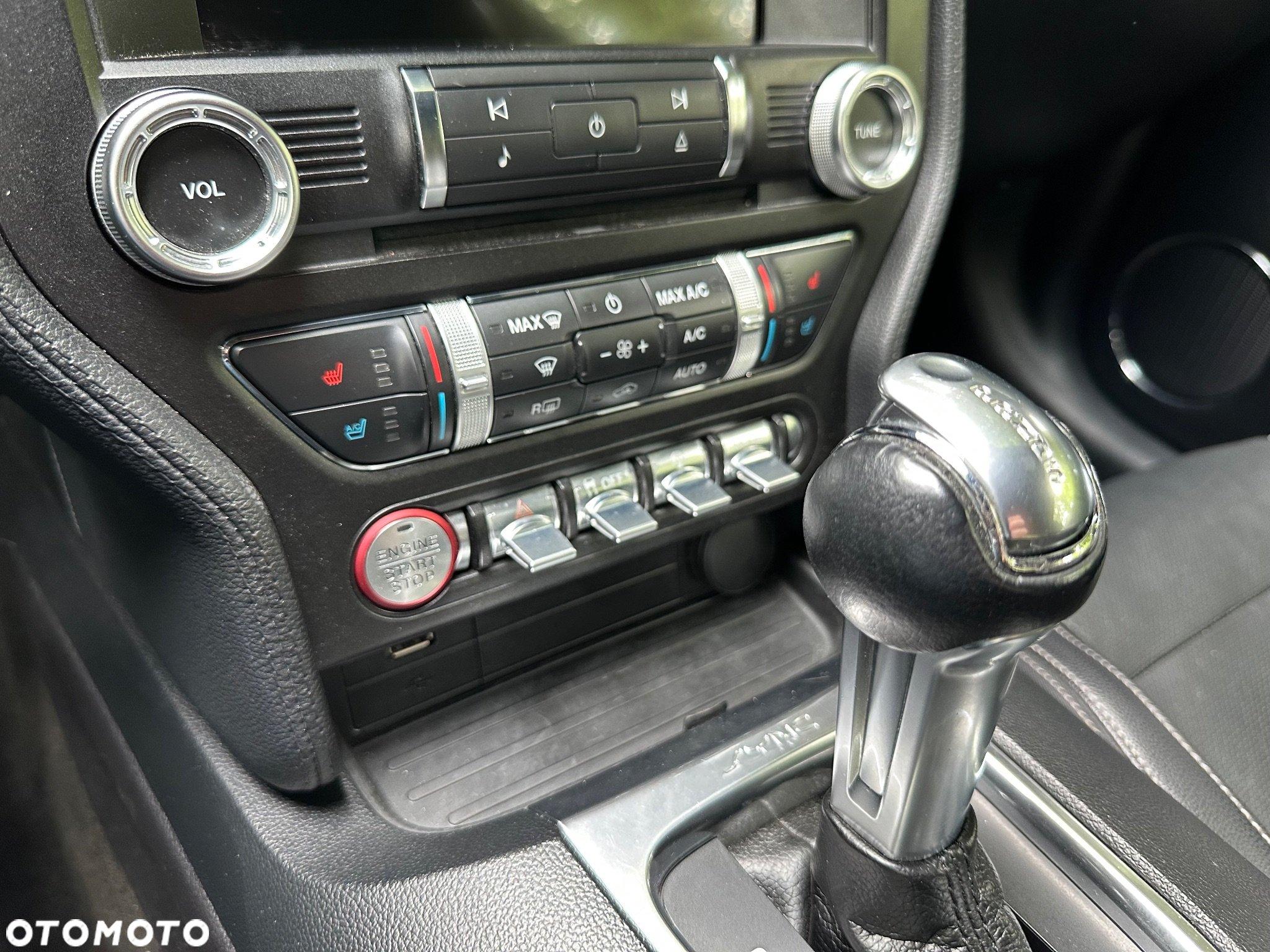 Ford Mustang 2.3 EcoBoost - 22