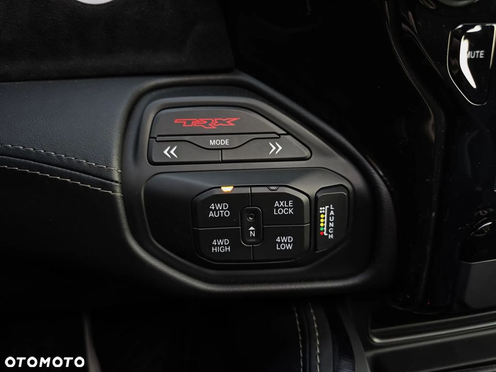 RAM 1500 TRX - 32
