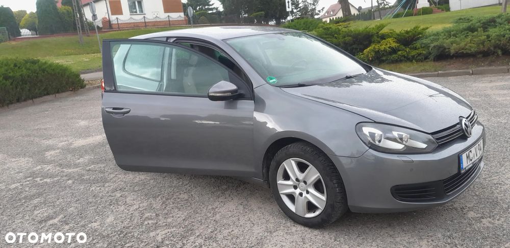 Volkswagen Golf - 12