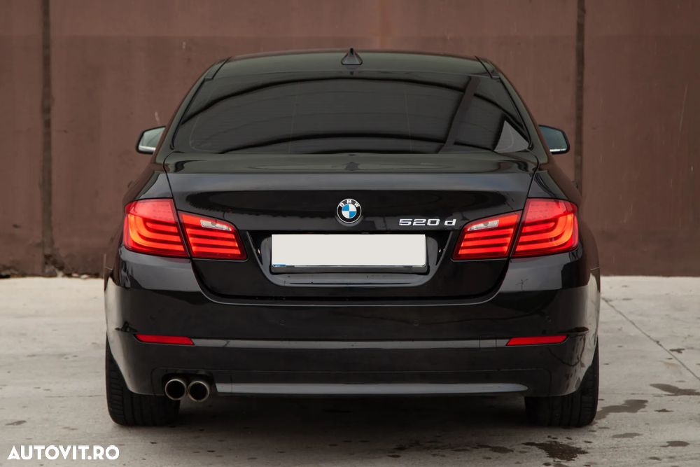 BMW Seria 5 520d Aut. - 5