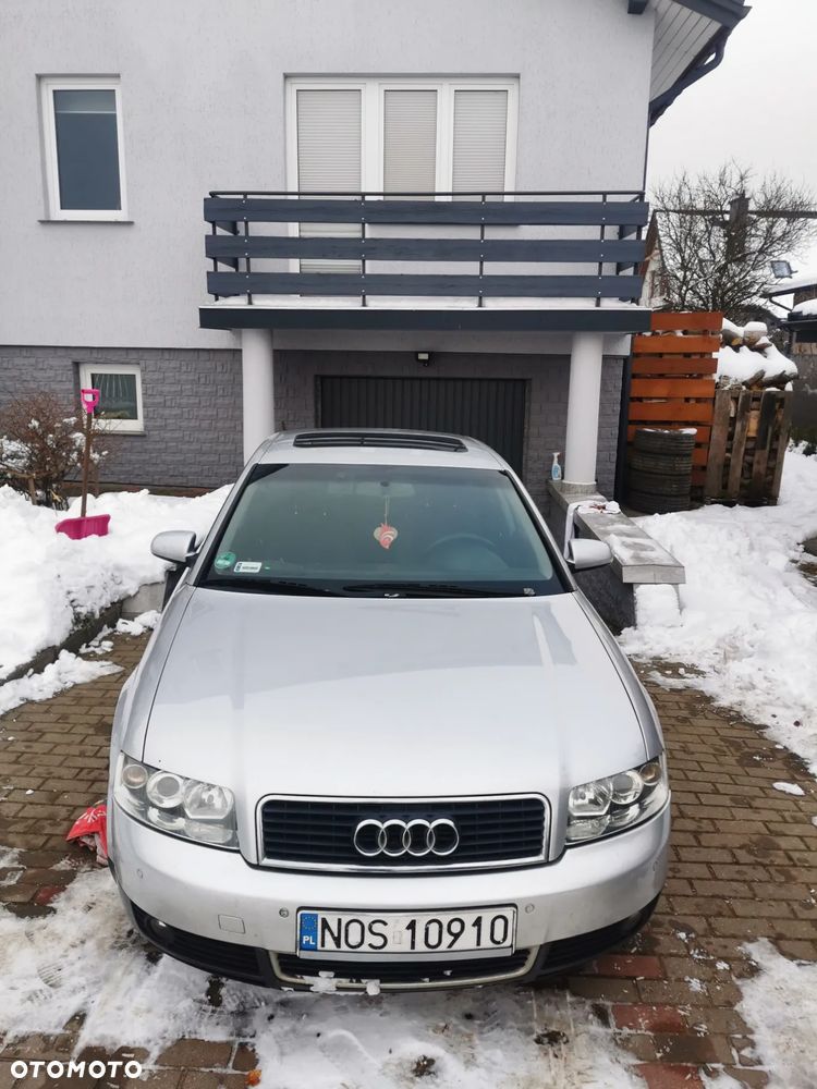 Audi A4 Limousine - 5